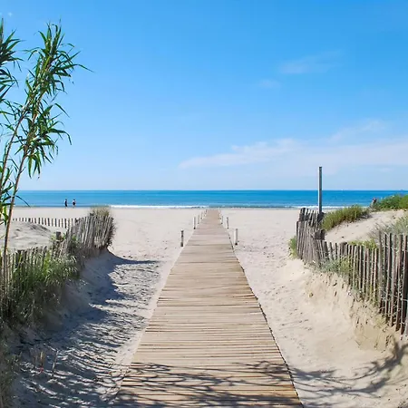 Amazing In Saint-laurent-de-la-ca With Wifi Holiday home Saint-Laurent-de-la-Cabrerisse